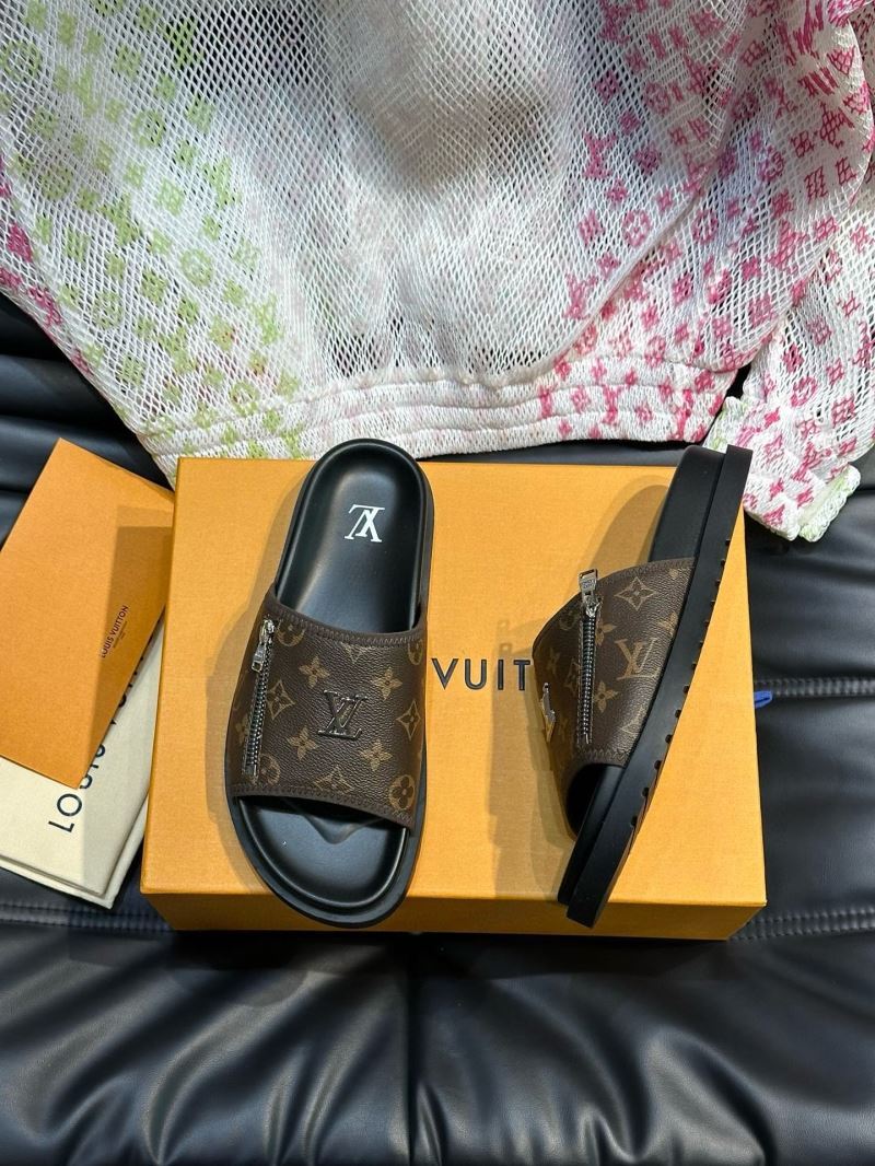 Louis Vuitton Slippers